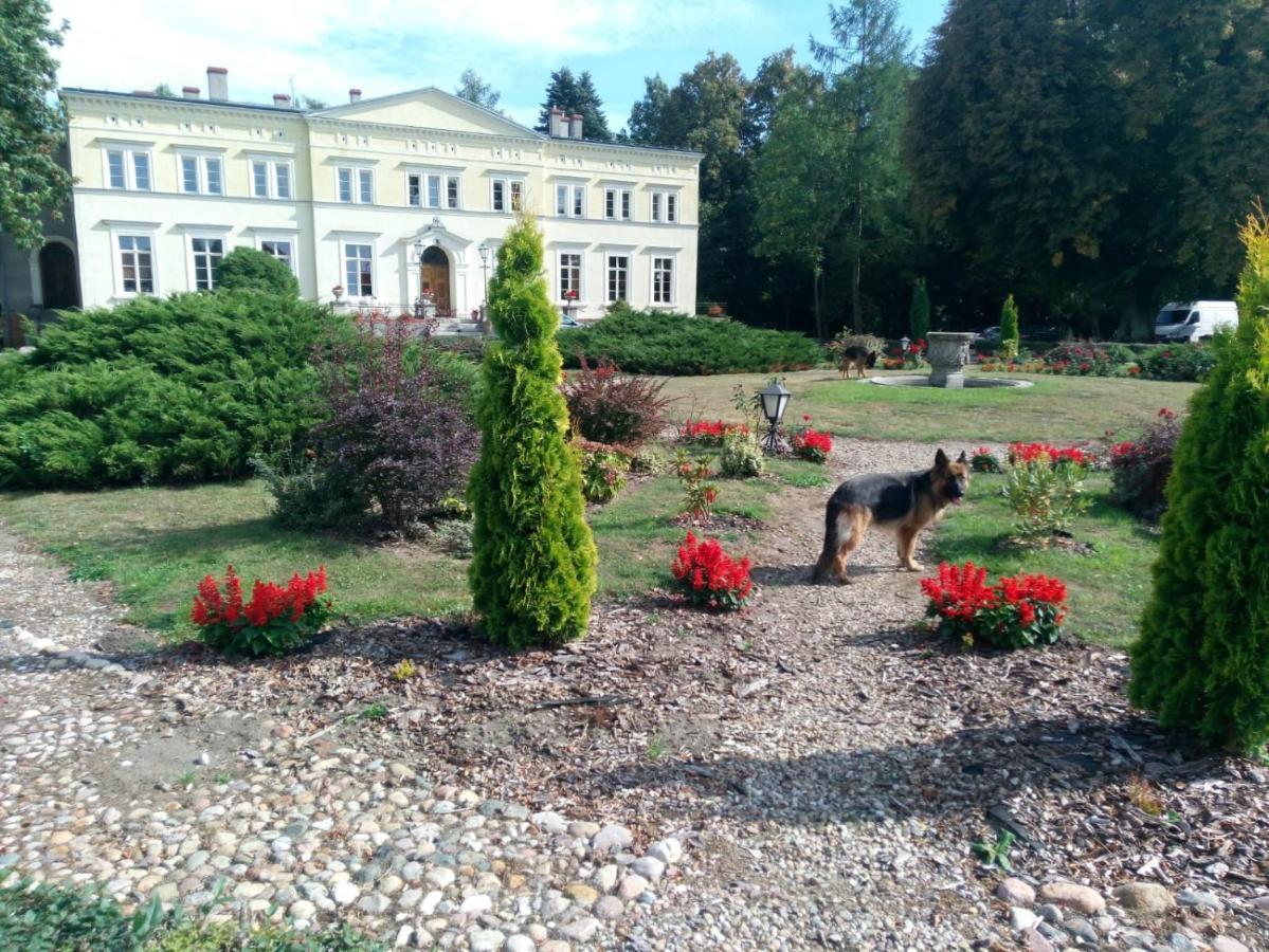 Palac Kwilecki -Agroturystyka Premium & Spa Kwilcz Exterior photo