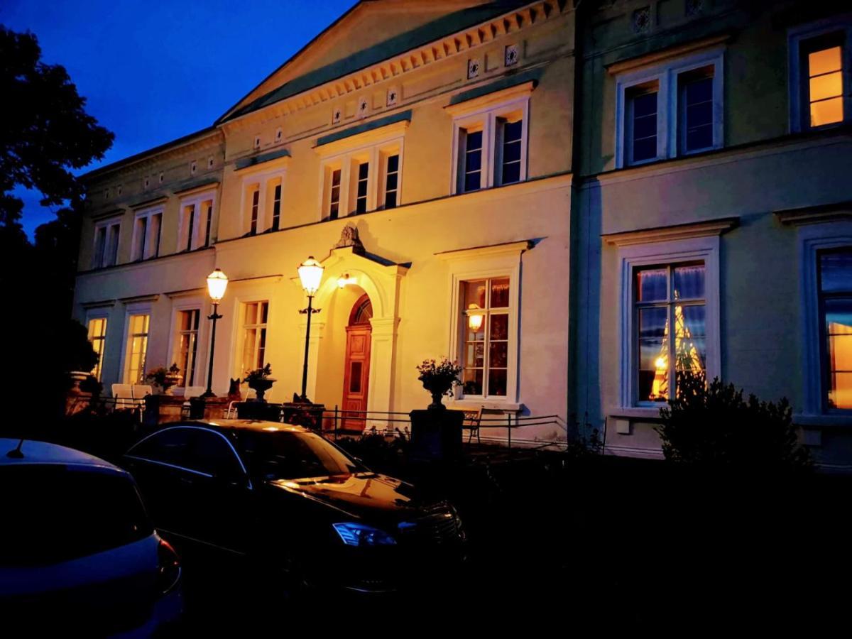 Palac Kwilecki -Agroturystyka Premium & Spa Kwilcz Exterior photo
